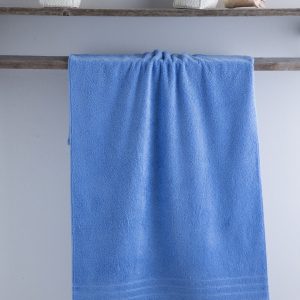 Toalla 100x150 cm de 700gr Celeste